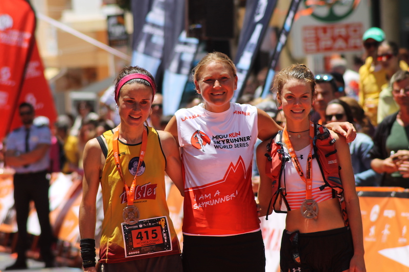 podium féminin transvulcania