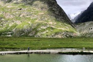 La Mandala du Mont-Blanc. Ludovic Martin dans le vent… - Outdoor Edtions